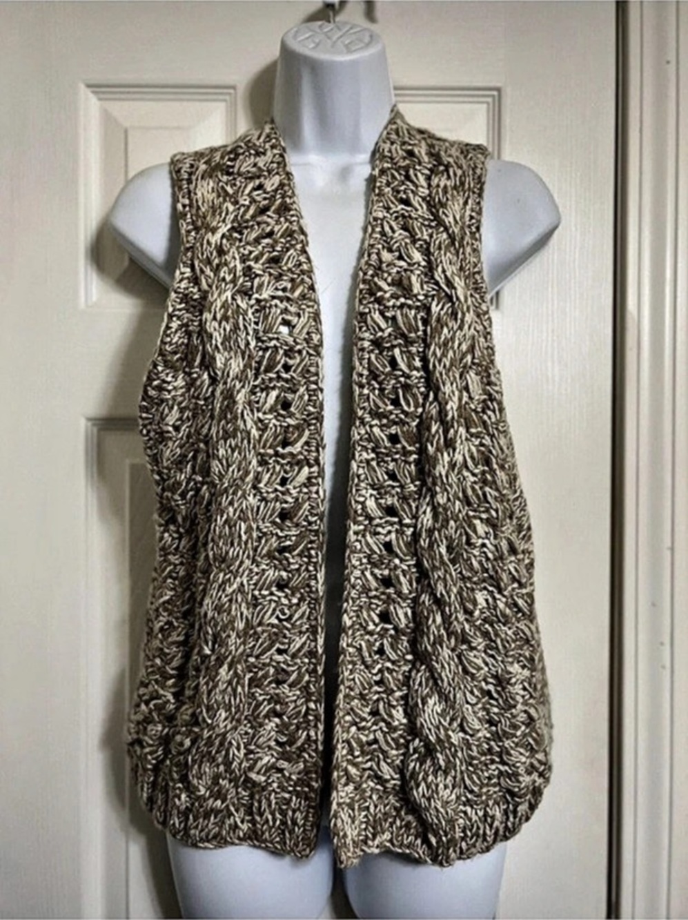 Gap Girls Chunky Knit Open Front Vest in Brown Tan & Cream Size Small